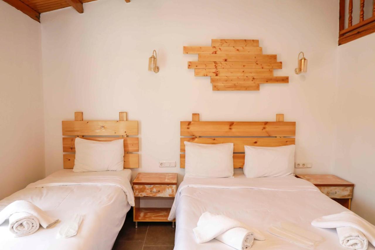 Teos Ormanci Tatil Koyu Hotel Seferihisar Ngoại thất bức ảnh