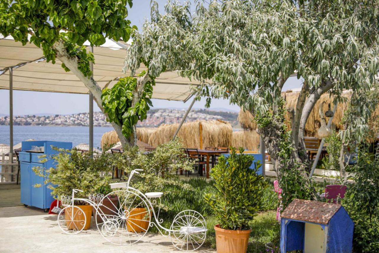Teos Ormanci Tatil Koyu Hotel Seferihisar Ngoại thất bức ảnh