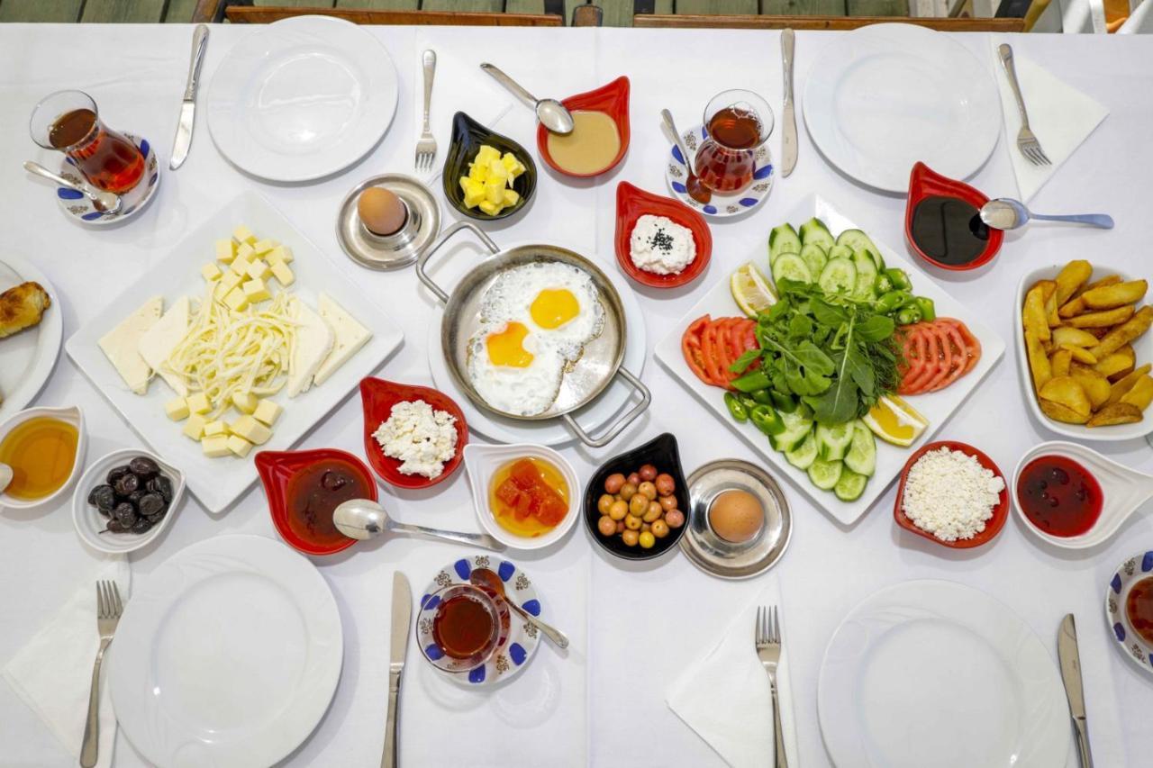 Teos Ormanci Tatil Koyu Hotel Seferihisar Ngoại thất bức ảnh