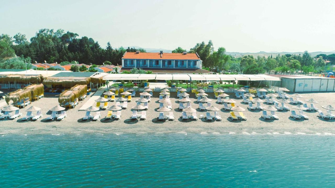 Teos Ormanci Tatil Koyu Hotel Seferihisar Ngoại thất bức ảnh