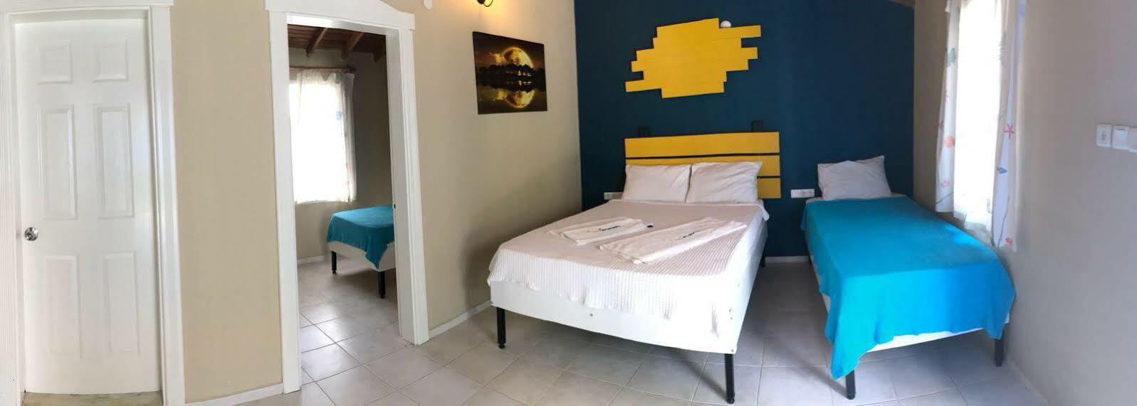 Teos Ormanci Tatil Koyu Hotel Seferihisar Ngoại thất bức ảnh