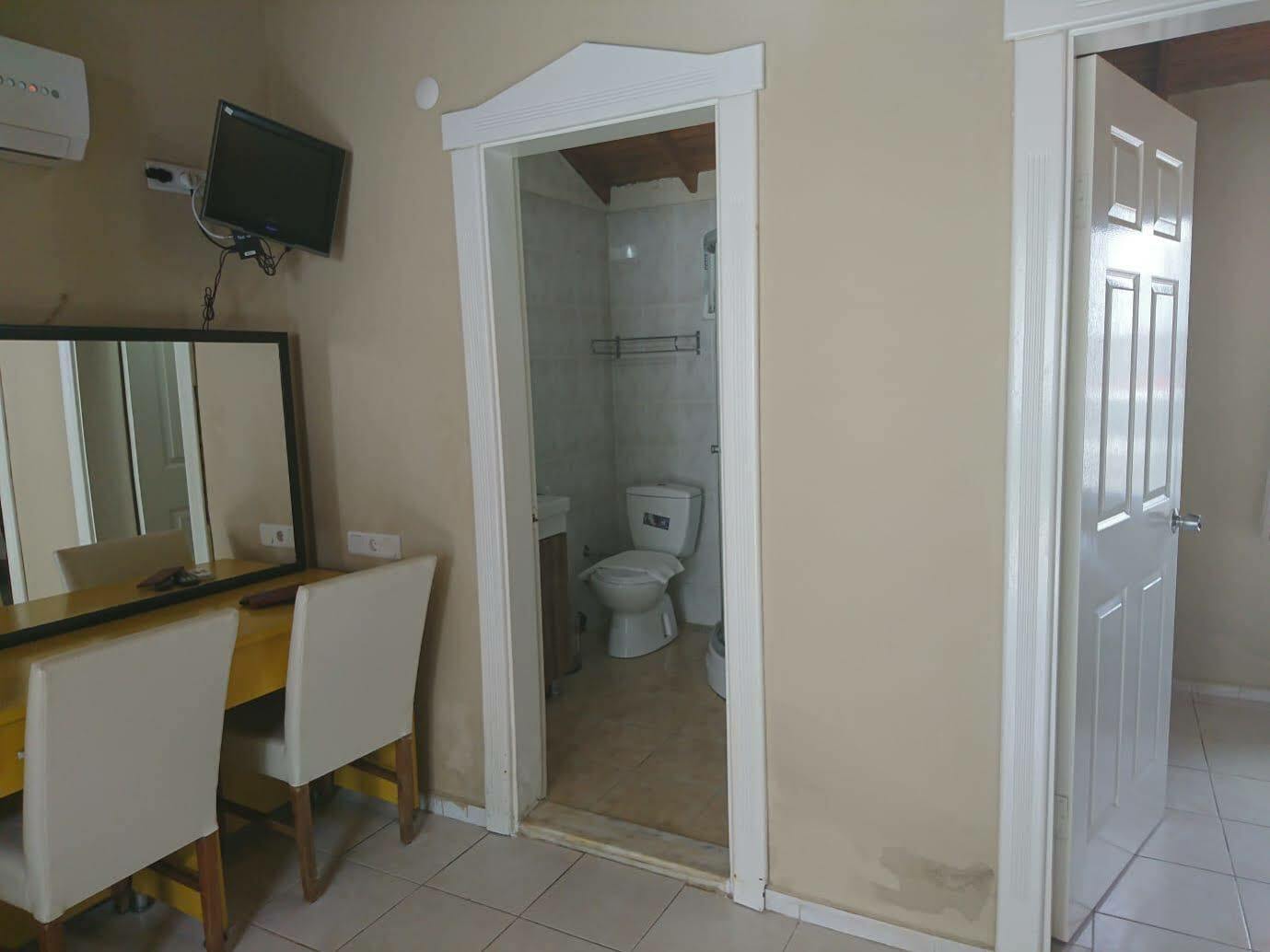 Teos Ormanci Tatil Koyu Hotel Seferihisar Ngoại thất bức ảnh