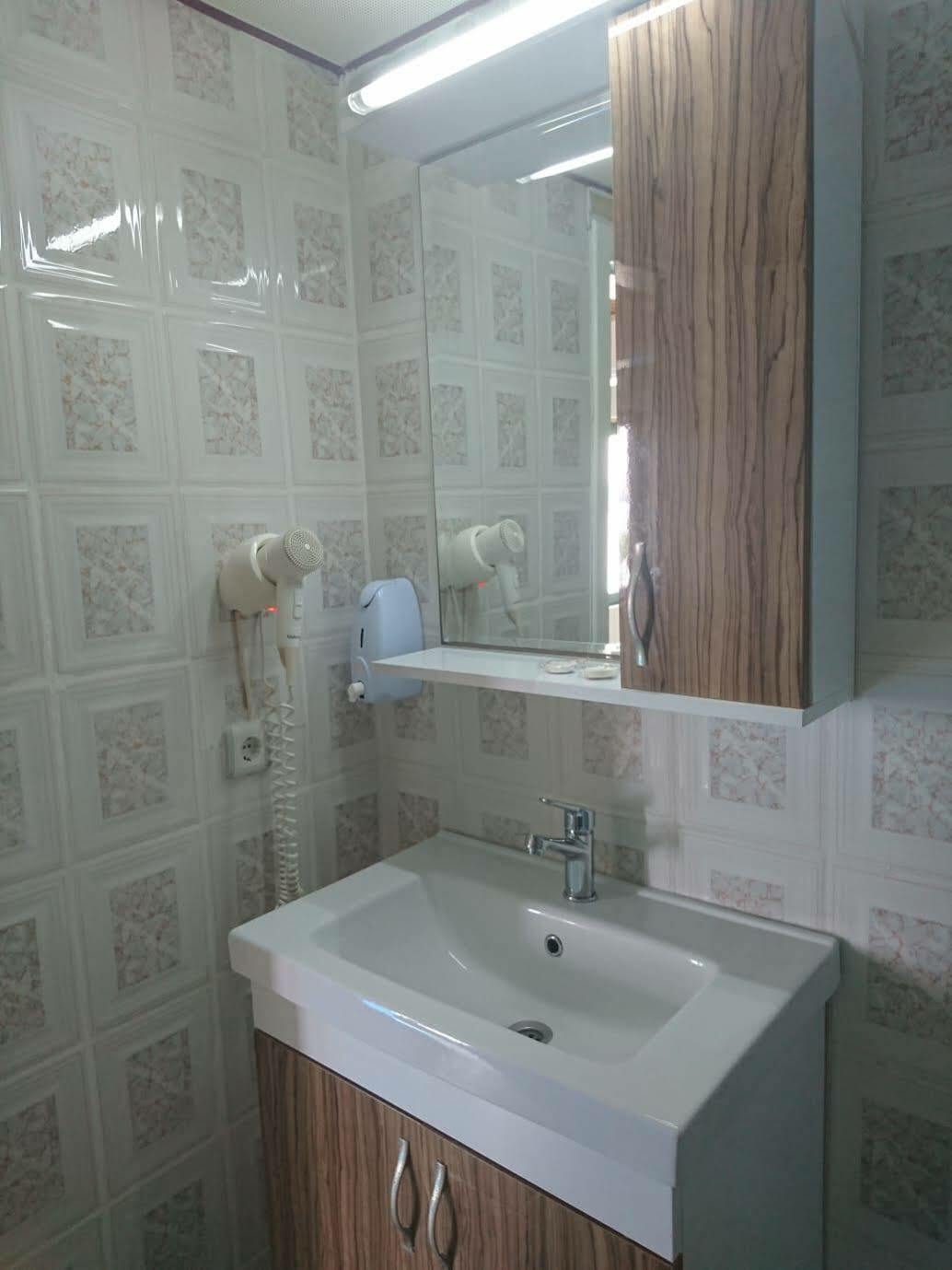 Teos Ormanci Tatil Koyu Hotel Seferihisar Ngoại thất bức ảnh